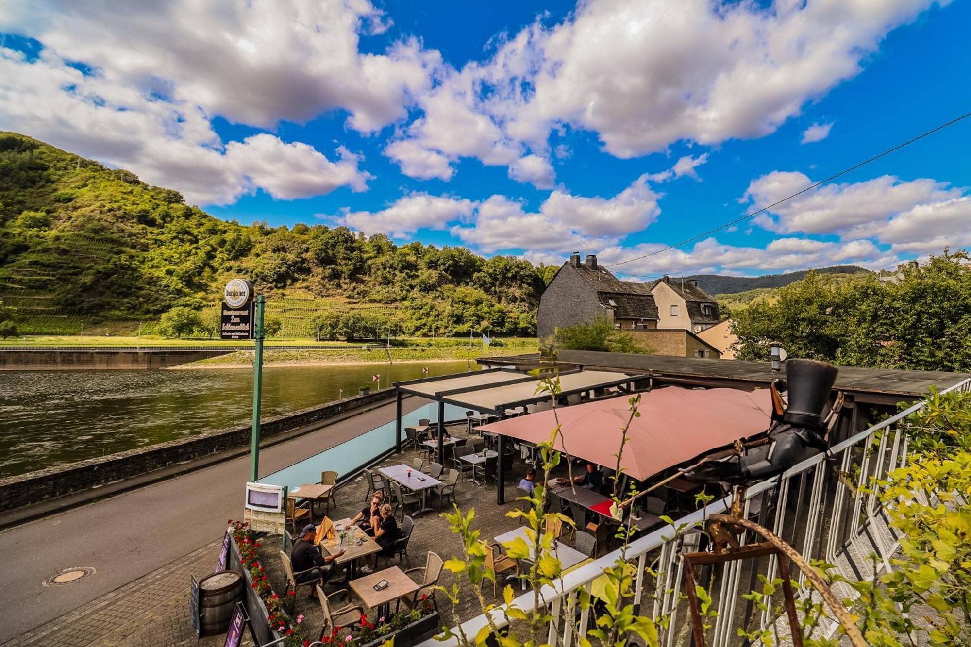 Exklusive Moselidylle: Fewo Mit Traumhaftem Staustufenblick, Netflix, Terrasse Neef Buitenkant foto
